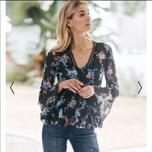 NWT WHBM Admiral detail floral blouse